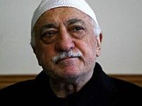 Gülen'den, Başbakan'a dava!
