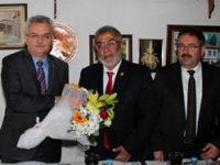Vali Özcan İl Genel Meclisi üyeleriyle buluştu