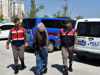 Tekirdağ'da kadın, kocasını döve döve öldürdü!