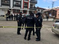 Keçiören'de insanı dehşete düşüren olay! Çocuklarının önünde eşini öldürdü, ardından intihar etti