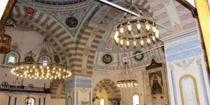 Çankırı Büyük Cami'de Cuma namazı öncesi siyasi propaganda!