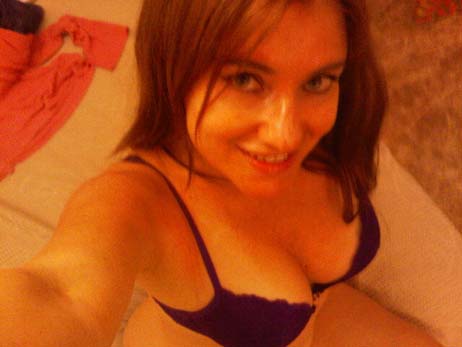 Hilal Cebeci hayranlarını serinletmeye devam ediyor! 3