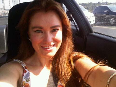 Hilal Cebeci hayranlarını serinletmeye devam ediyor! 49