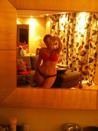 Hilal Cebeci hayranlarını serinletmeye devam ediyor! 55