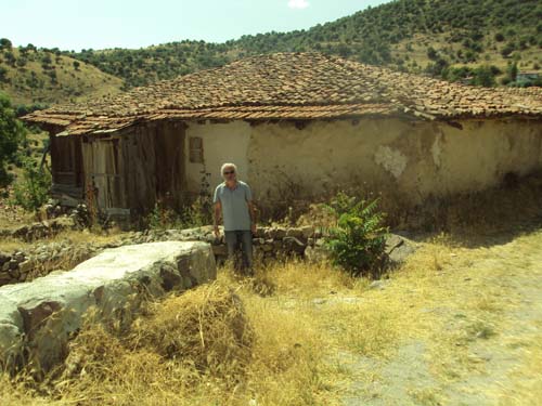 Vedat Beki Hilal Cebecinn dede ocağında 3