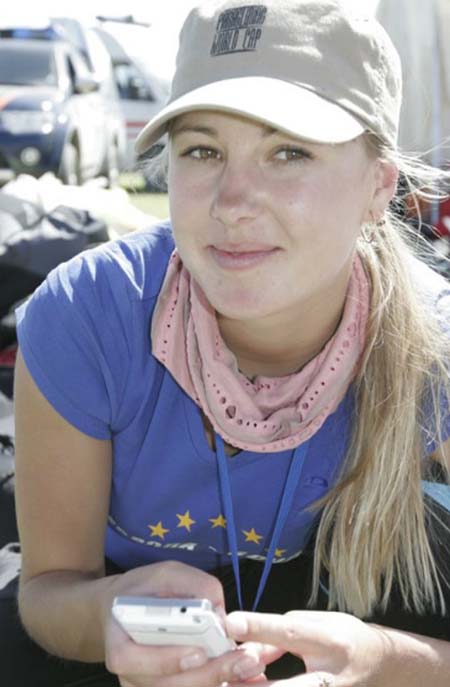 Daria, mutluluğu uçarken göklerde arıyor 1