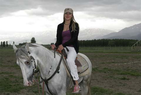 Daria, mutluluğu uçarken göklerde arıyor 8