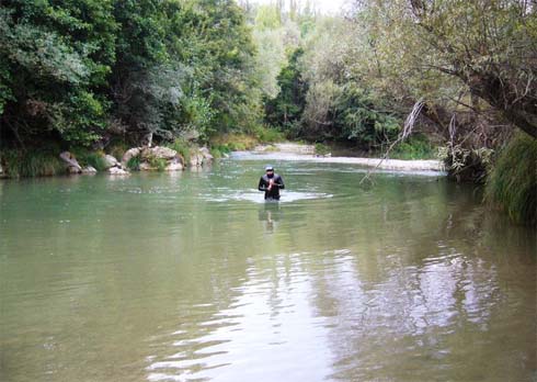 Ertuğrul Uzunoğlunun zıpkınla balık avlama hobisi 5