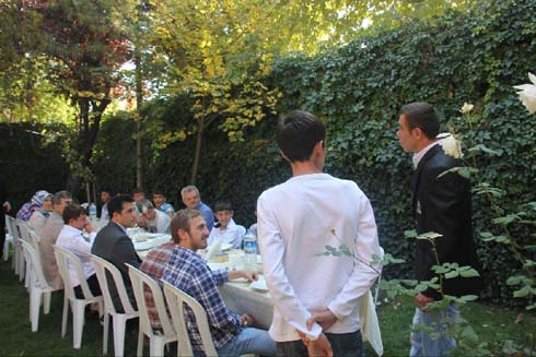 Köpekler değil çocuklar Konakta! 3