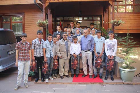 Köpekler değil çocuklar Konakta! 6