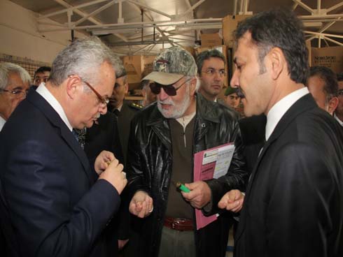 Vali Özcan Şabanözünde 16