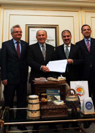 Hanımın çeyizi Topbaşı coşturdu! 5