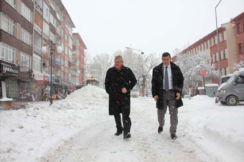 Çankırı Merkezde kar kalınlığı 30 santim 12