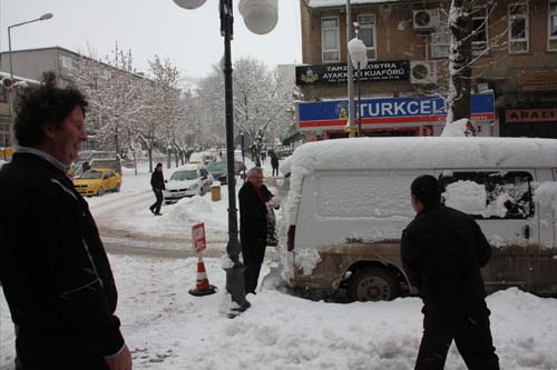 Çankırı Merkezde kar kalınlığı 30 santim 16
