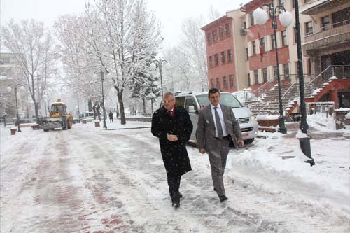 Çankırı Merkezde kar kalınlığı 30 santim 17