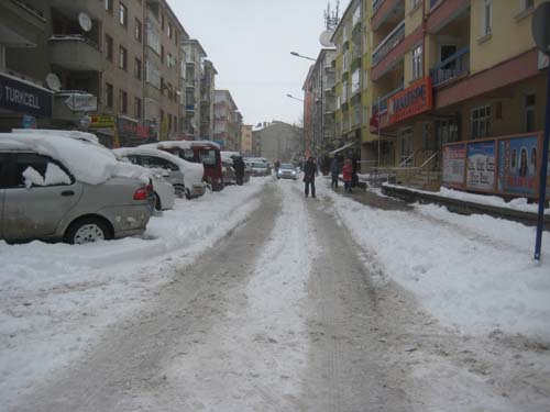 Çankırı Merkezde kar kalınlığı 30 santim 4