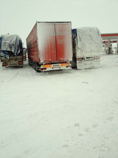 D-100 adeta buz pistine dönüşmüş 11