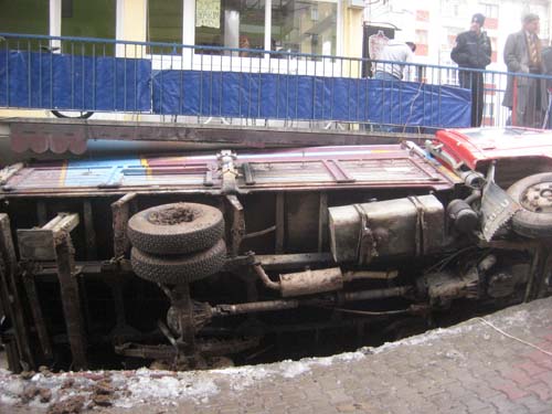 Şans eseri can kaybı yok 5