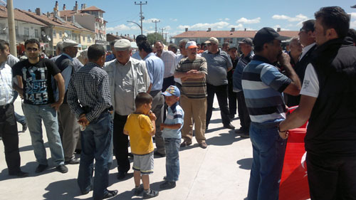 Cumhuriyet tarihinde Ortada ilk miting 12