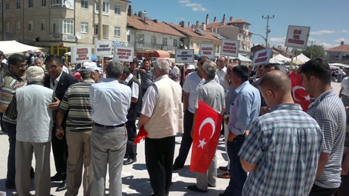 Cumhuriyet tarihinde Ortada ilk miting 13