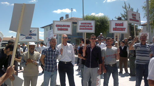 Cumhuriyet tarihinde Ortada ilk miting 3