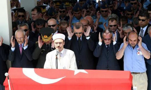 Devletin zirvesi şehit Ahmet Çağların cenazesinde 8