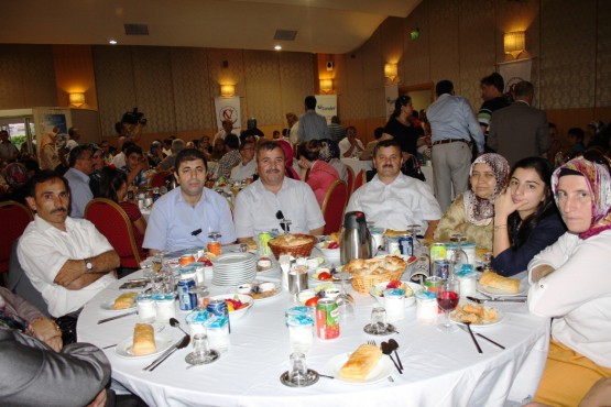 Çankırılılar İstanbulda iftar yemeğinde buluştu 10