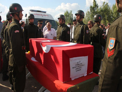 Çankırı şehidini uğurladı 27