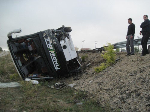 Çankırı-Çerkeşte katliam gibi kaza! 4