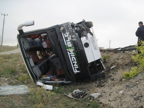 Çankırı-Çerkeşte katliam gibi kaza! 5