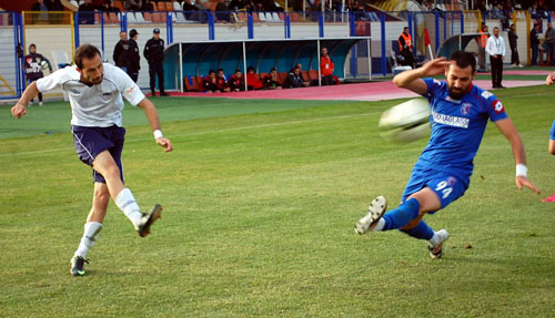 Çankırıspor Bozüyük deplasmanından 3 puanla dönüyor 2