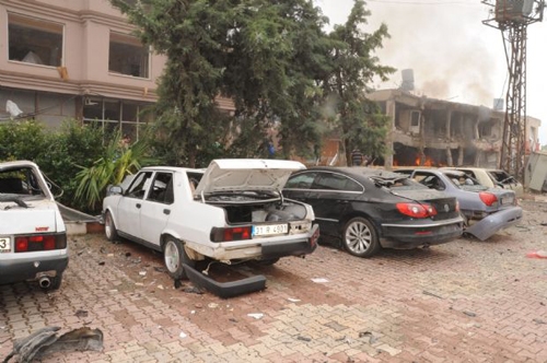 Reyhanlıda patlama: 18 can kaybı 11