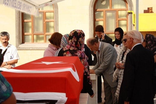Nurettin Ok toprağa verildi 10