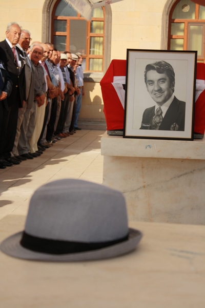 Nurettin Ok toprağa verildi 11