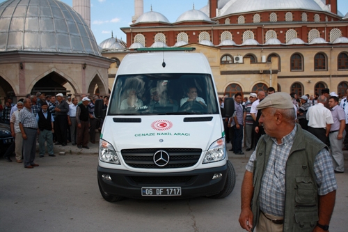 Nurettin Ok toprağa verildi 18