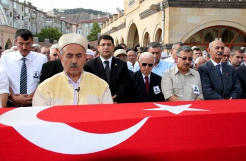 Nurettin Ok toprağa verildi 21