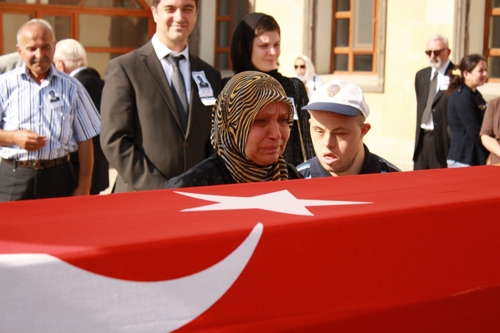 Nurettin Ok toprağa verildi 8