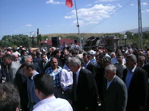 Vahap Yartaş'ı binler uğurladı 14