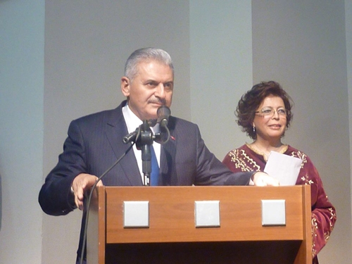 İzmir'e 'Yaren' çıkartması 15
