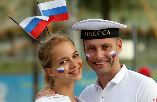 Rus taraftarlar büyüledi 12