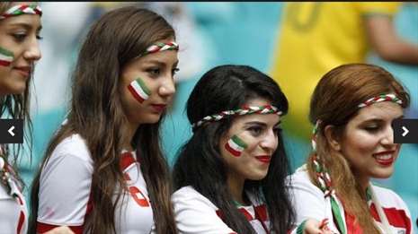 İranlı taraftarlar Brezilya'yı salladı 16