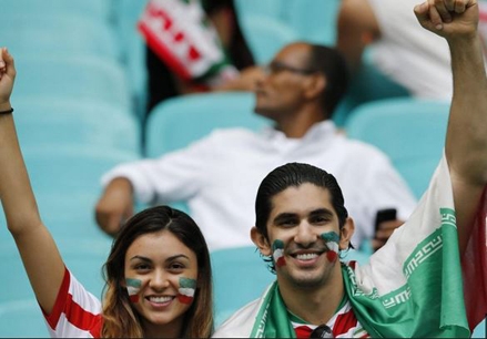 İranlı taraftarlar Brezilya'yı salladı 18