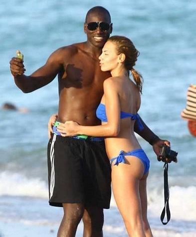 Demba Ba Miami sahillerinde görüntülendi 6