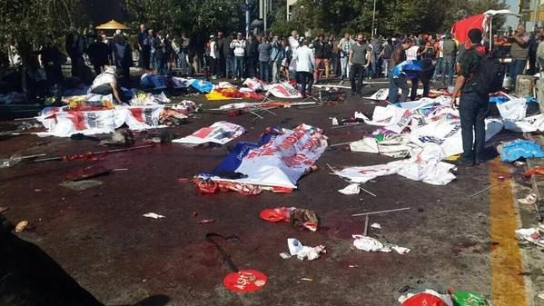 Ankara'da bomba patladı: 95 can kaybı 15