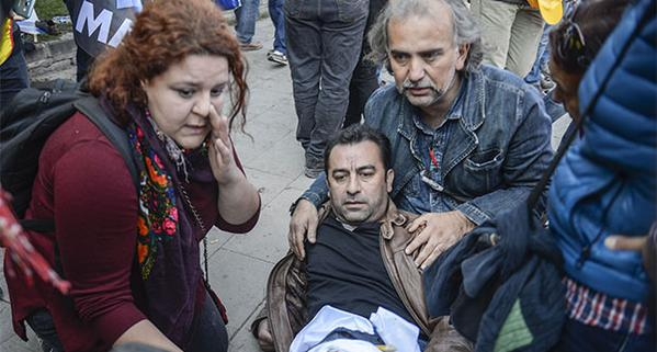 Ankara'da bomba patladı: 95 can kaybı 19