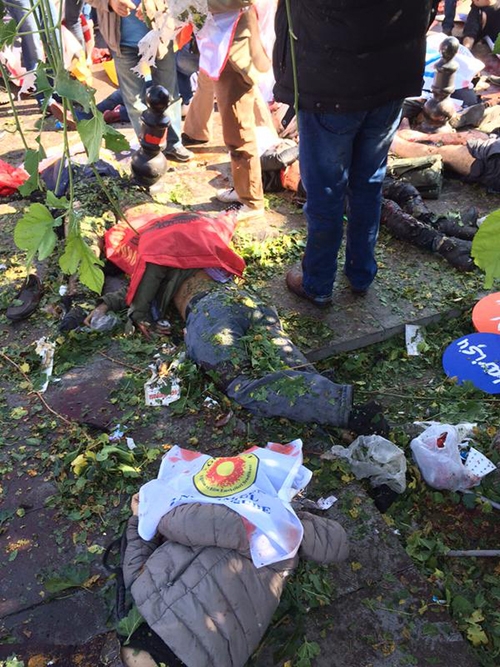 Ankara'da bomba patladı: 95 can kaybı 8