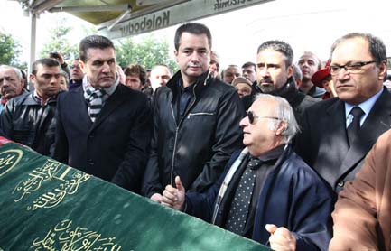 Defne Joy Fosterin cenaze töreni 14