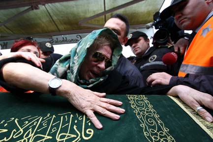 Defne Joy Fosterin cenaze töreni 6