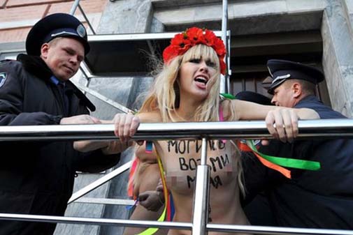 Ukraynada FEMEN Protestoları 16
