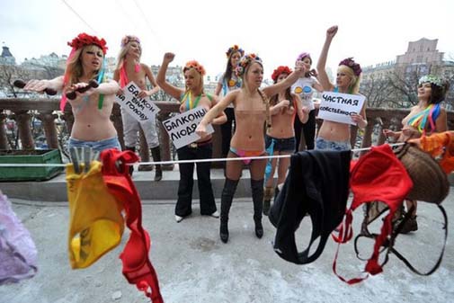 Ukraynada FEMEN Protestoları 8